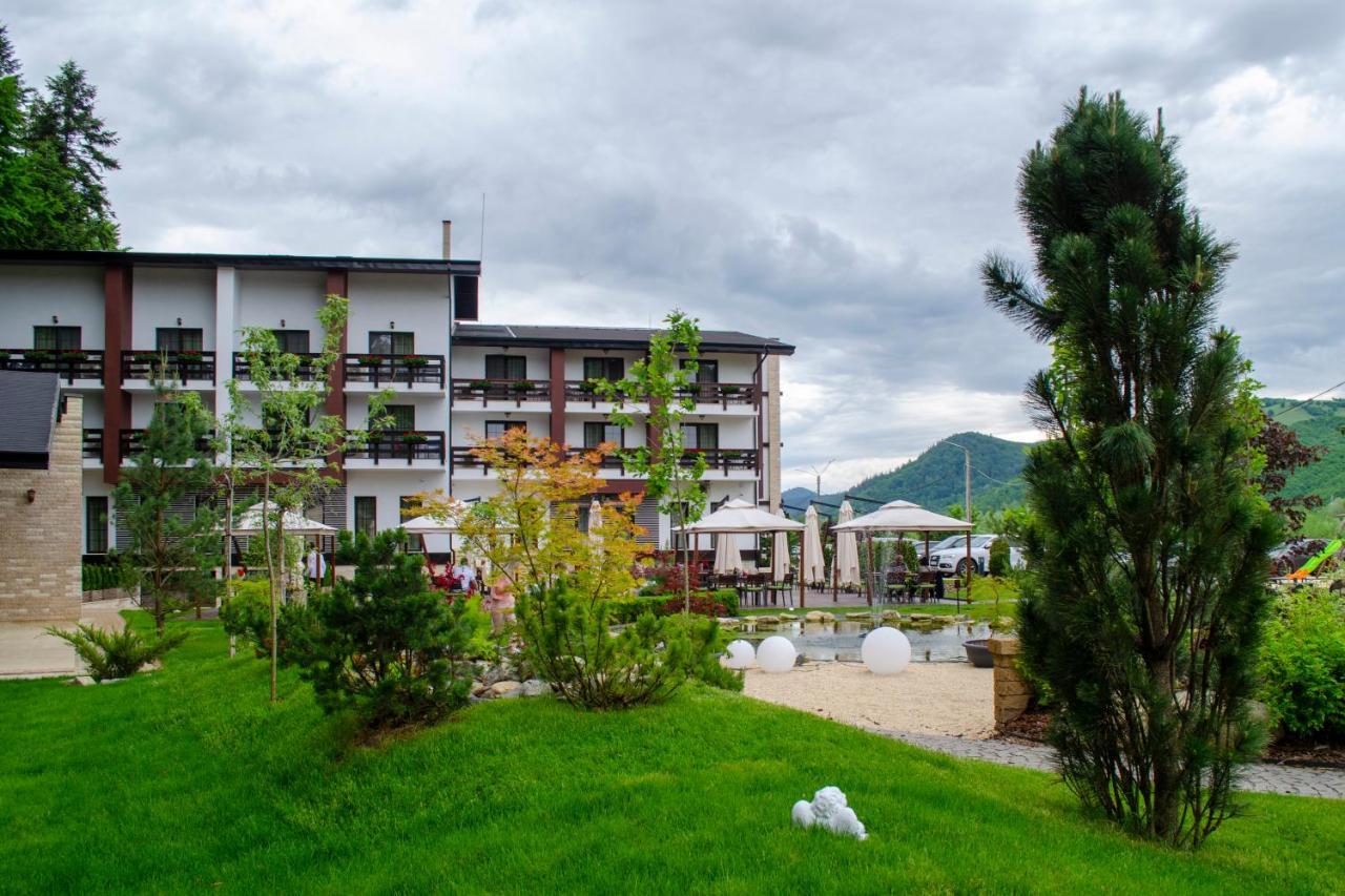 Piatra Pinului Ski & Spa Gura Humorului Buitenkant foto