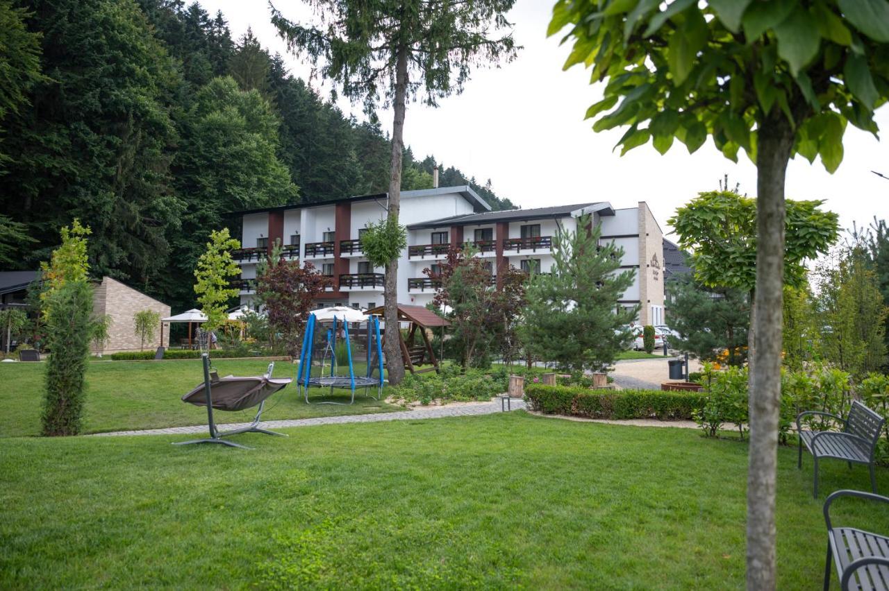 Piatra Pinului Ski & Spa Gura Humorului Buitenkant foto