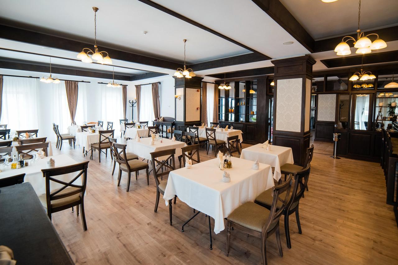 Piatra Pinului Ski & Spa Gura Humorului Buitenkant foto